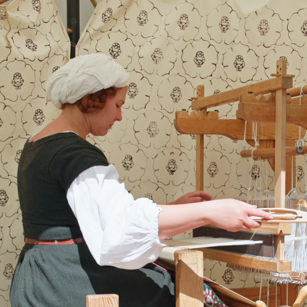 Reenactorka | Tkadlena